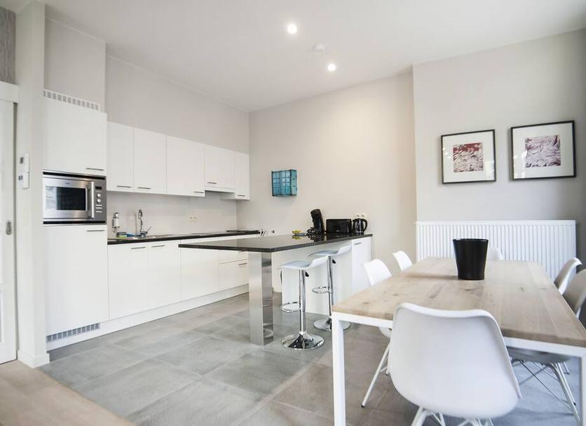 Kitchen Photo