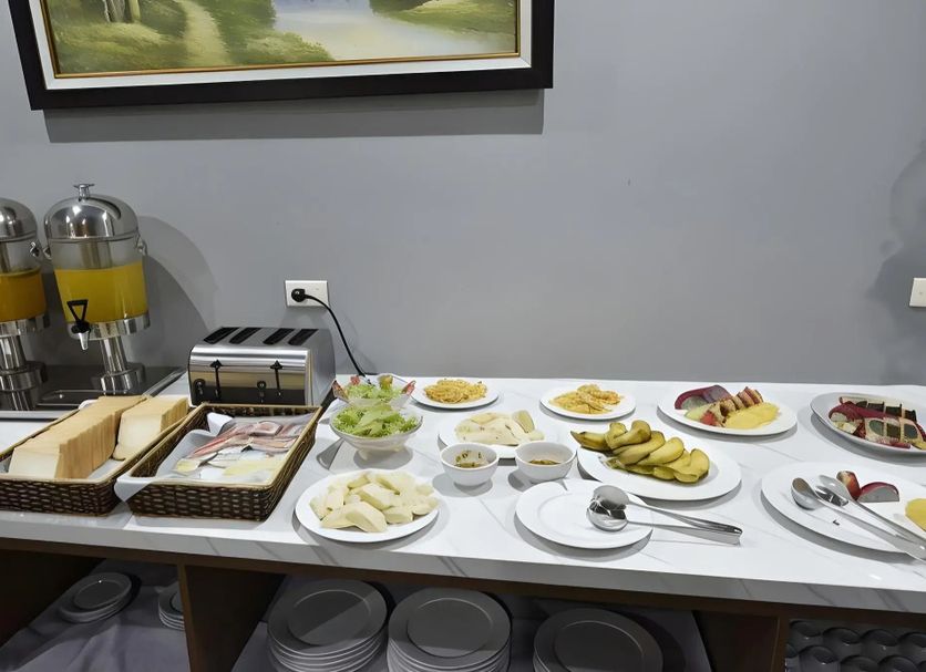 Buffet Photo