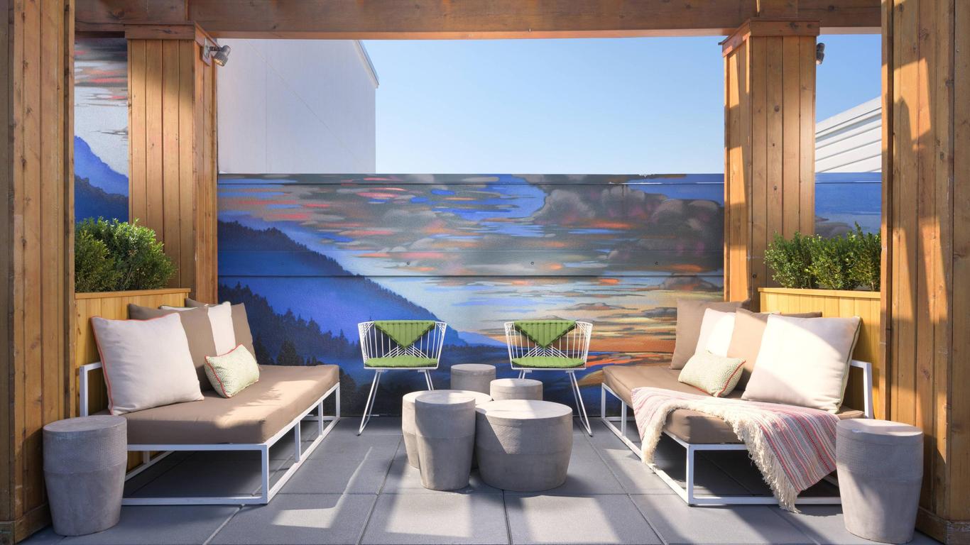 Fairfield Inn & Suites by Marriott Nashville Downtown/The Gulch