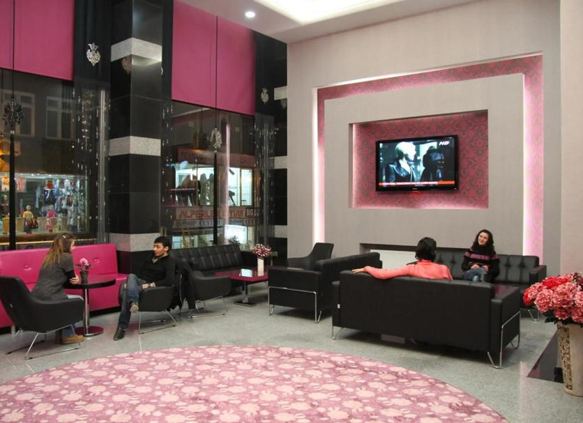 Lounge Photo