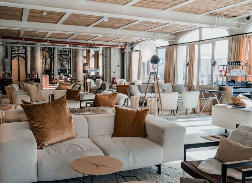 Lounge Photo