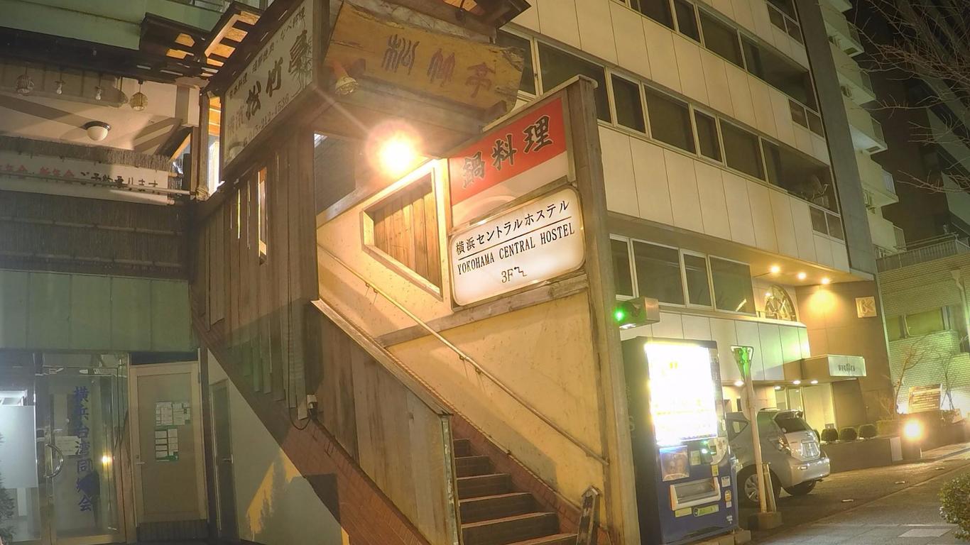 Yokohama Central Hostel