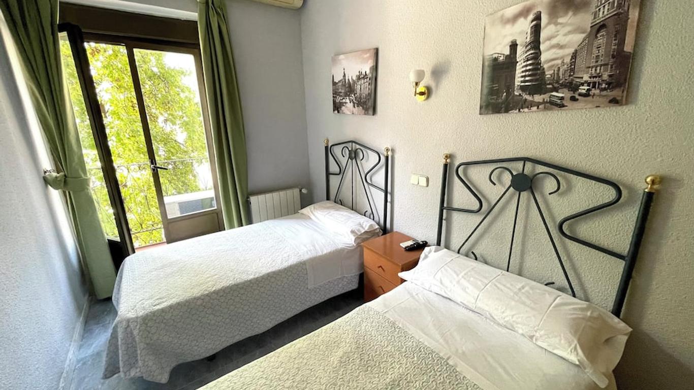 Hostal Fernández Atocha