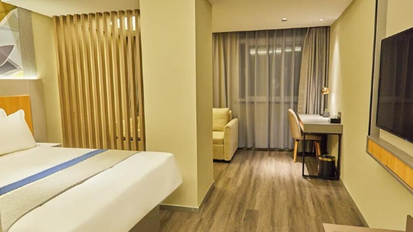 Home Inn Zha Bei Park