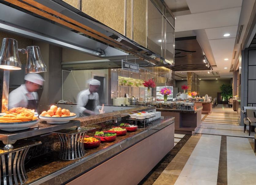Buffet Photo