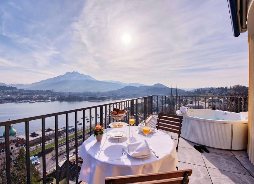 Balcony Photo