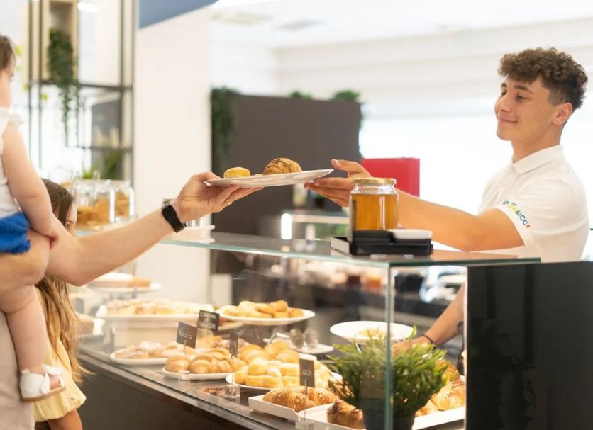 Buffet Photo