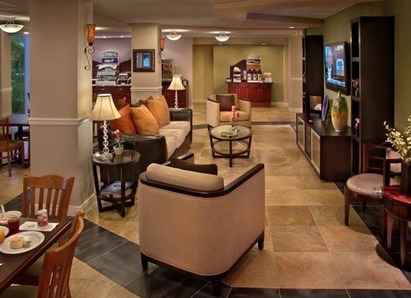 Lounge Photo
