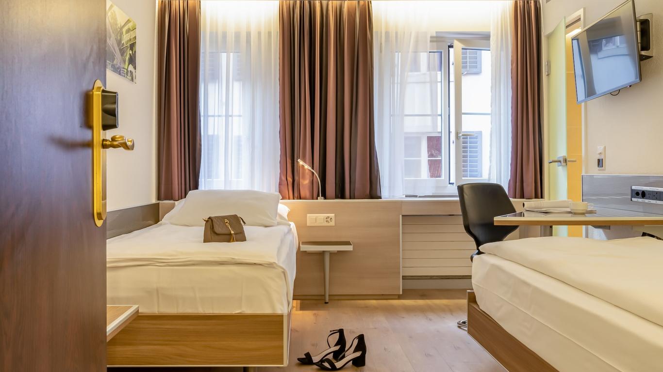 Hotel Alexander
