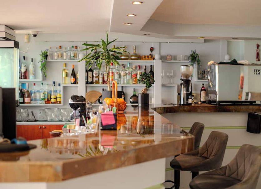 Bar Photo