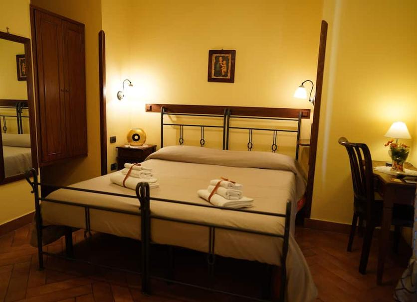 Bedroom Photo