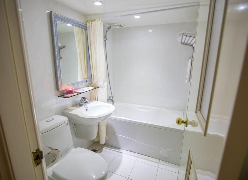 Bathroom Photo