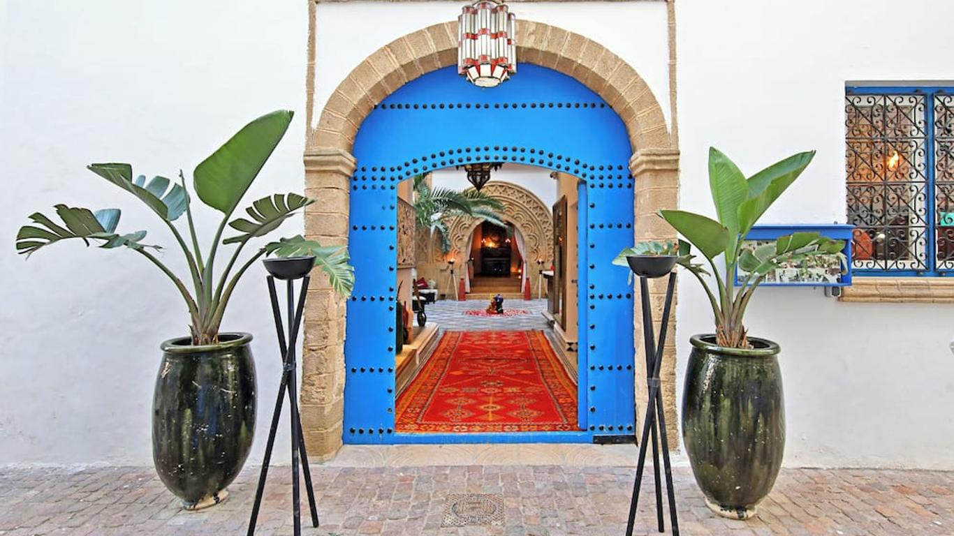 Dar L'Oussia