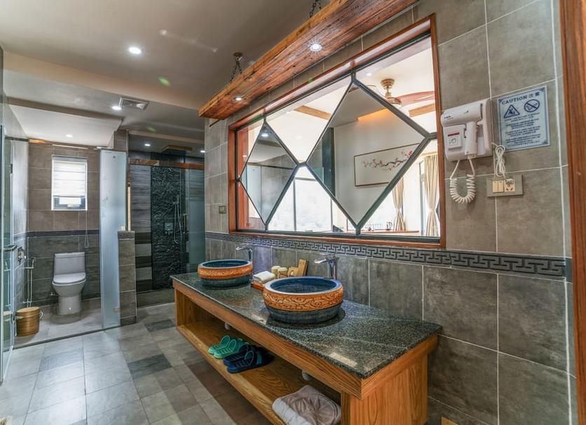 Bathroom Photo