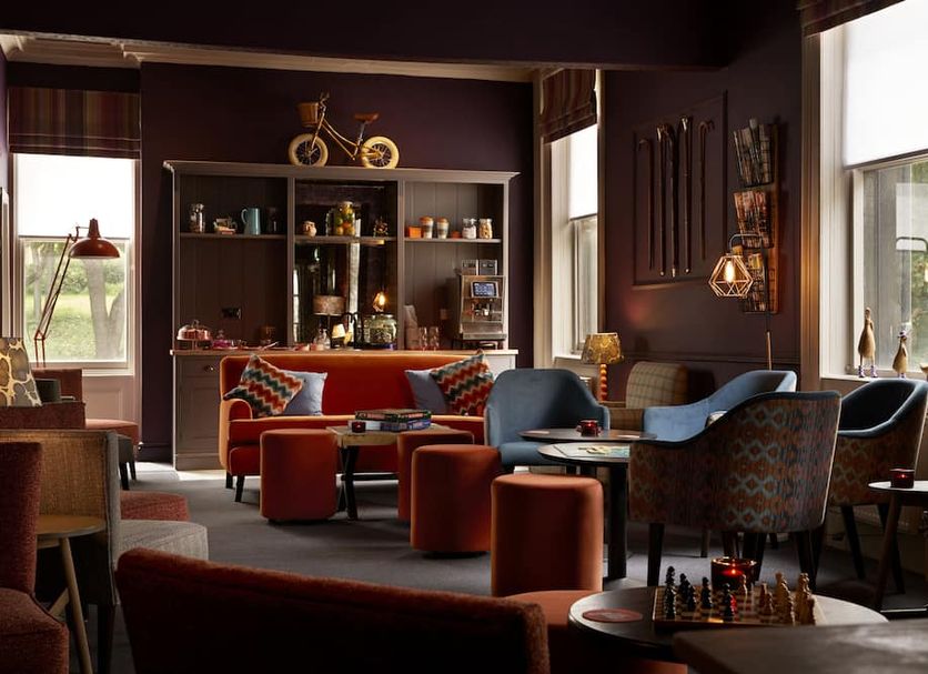 Lounge Photo