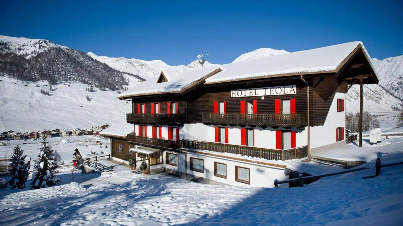 Hotel Teola