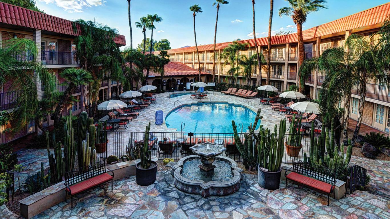 DoubleTree Suites by Hilton Hotel Tucson - Williams Center