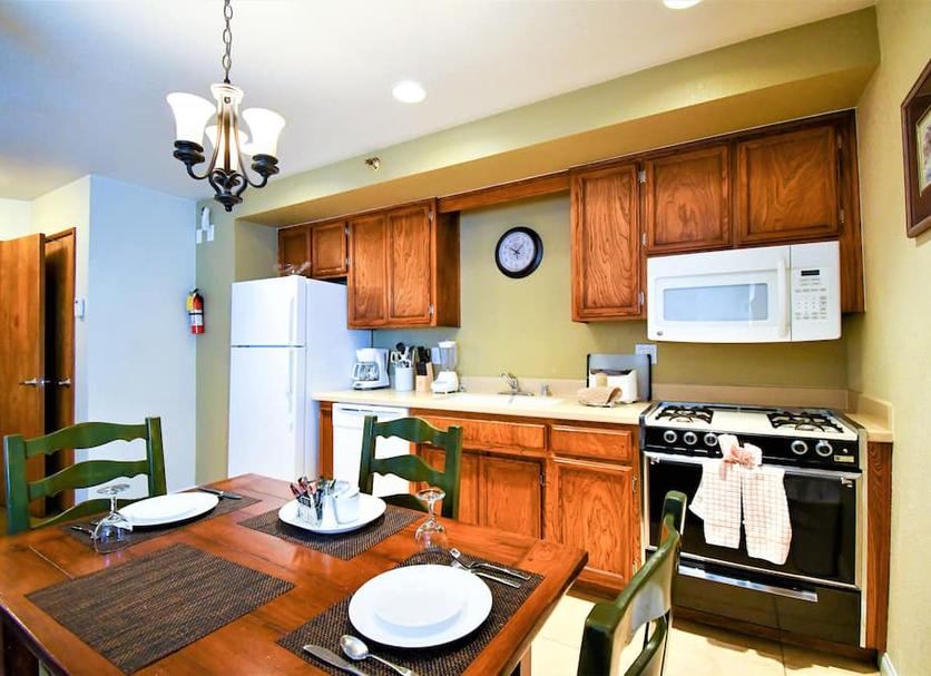 Kitchen Photo