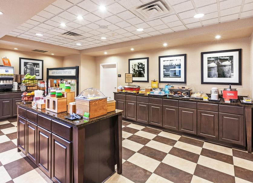 Buffet Photo