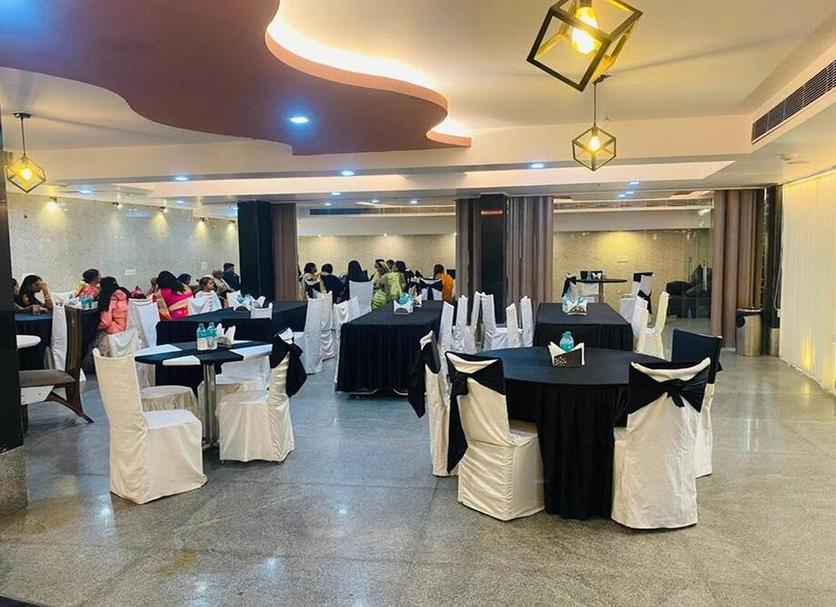 Banquet hall Photo