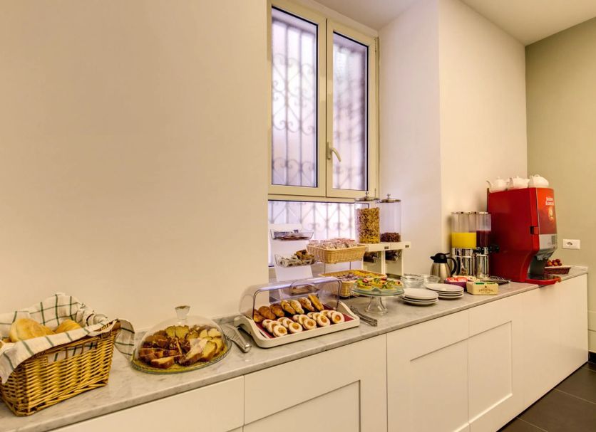 Buffet Photo