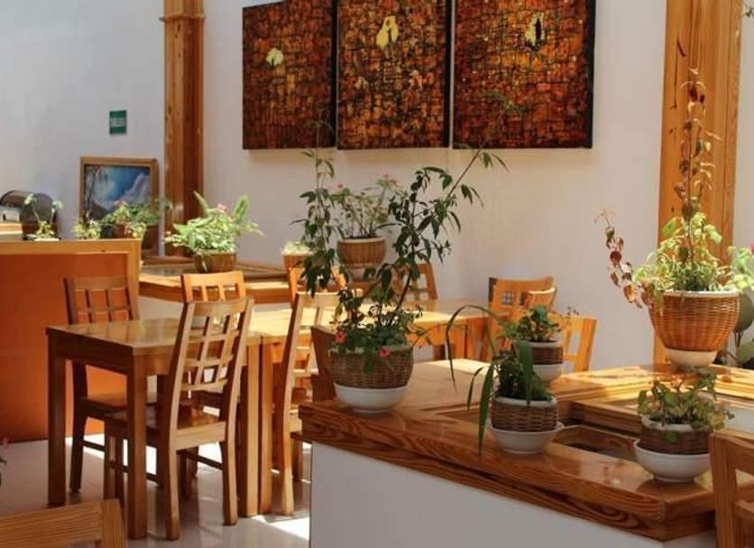 Dining room Photo