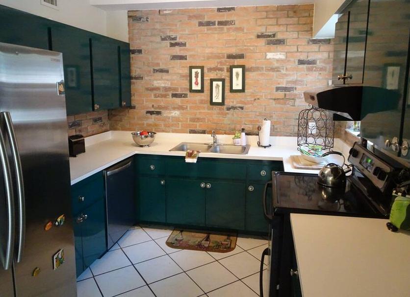 Kitchen Photo