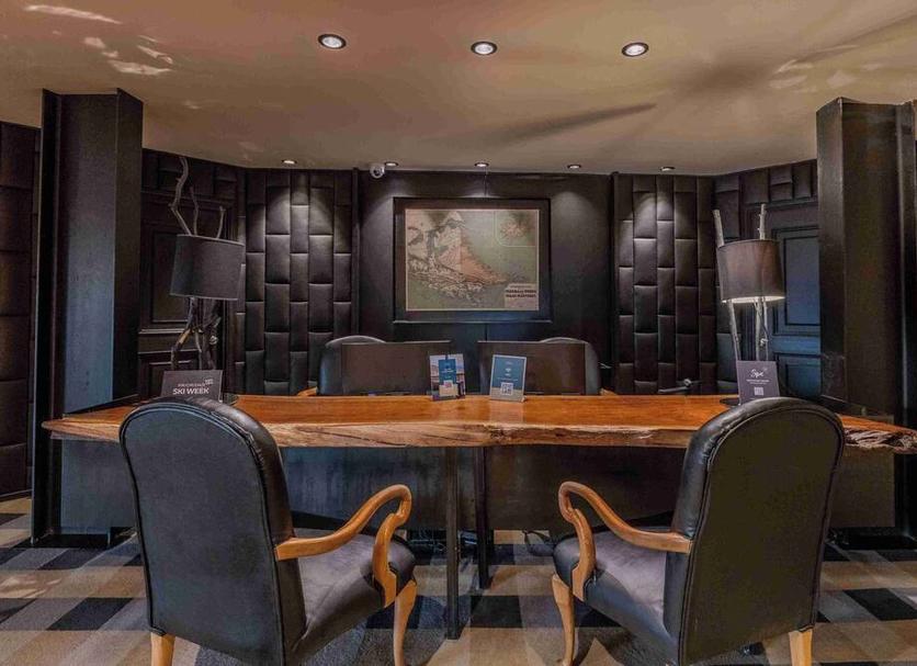 Conference room Photo