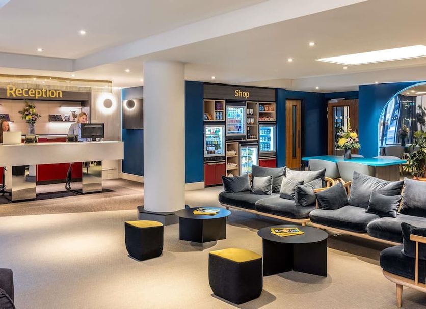 Lounge Photo