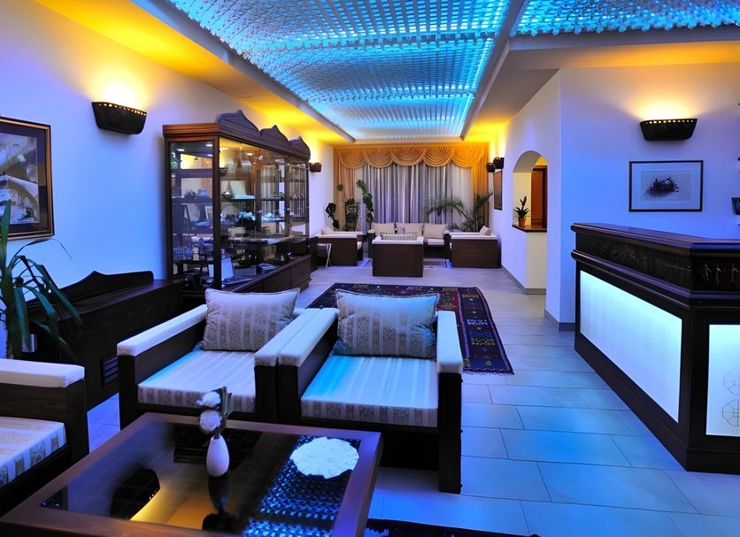 Lounge Photo
