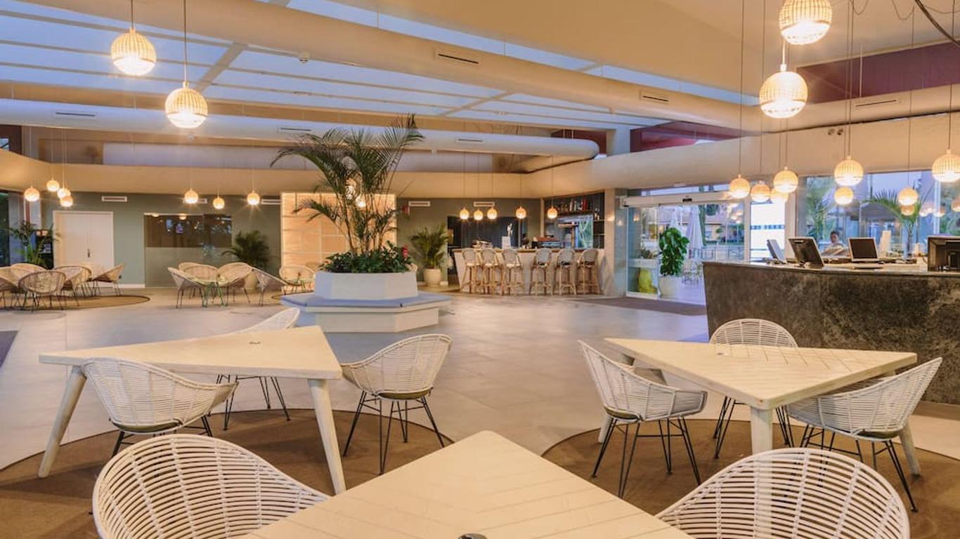 Suites & Villas by Dunas
