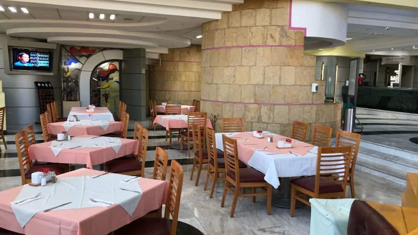Plaza Las Fuentes