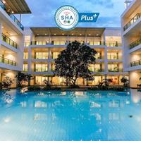 The Old Phuket - Karon Beach Resort