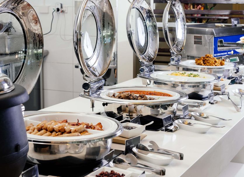 Buffet Photo