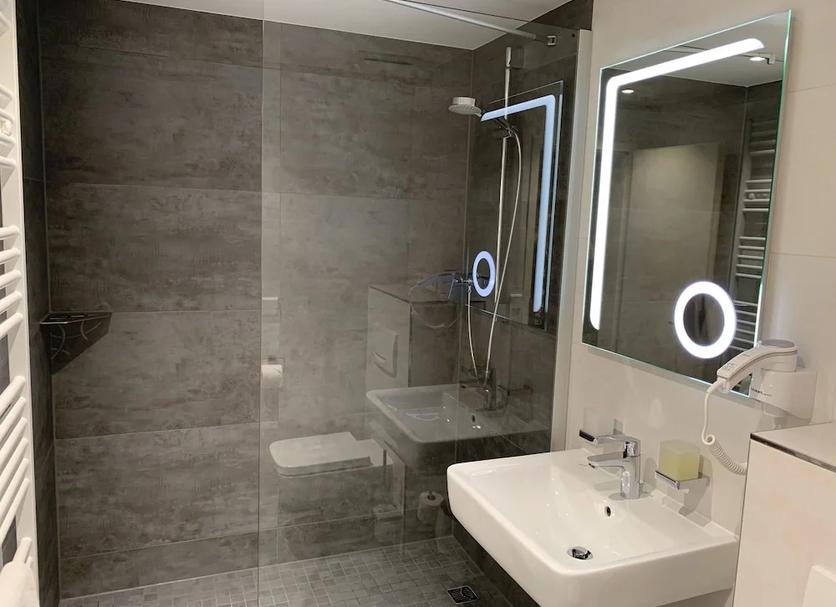 Bathroom Photo