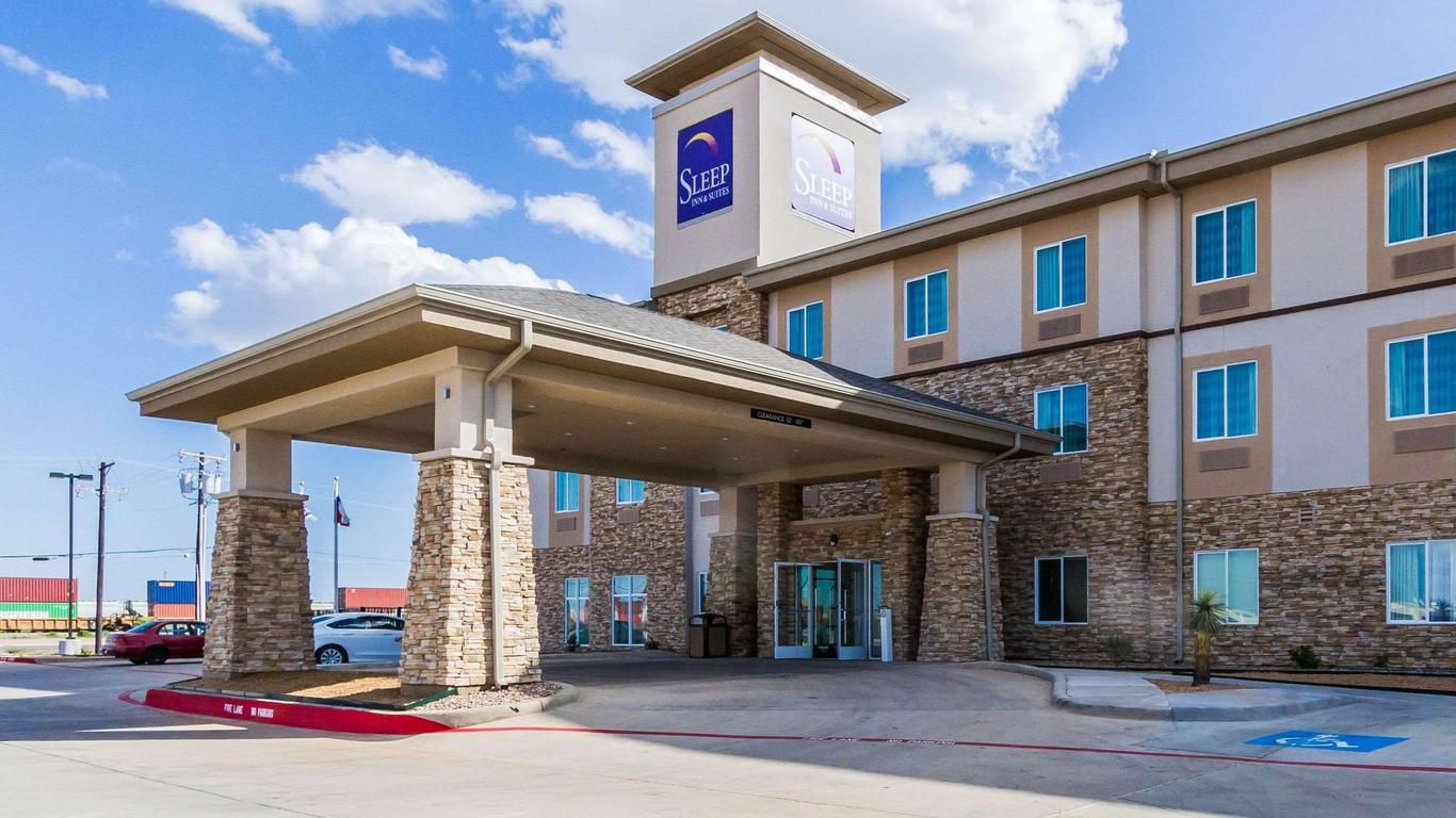 Sleep Inn & Suites