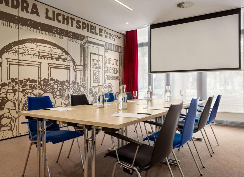 Conference room Photo