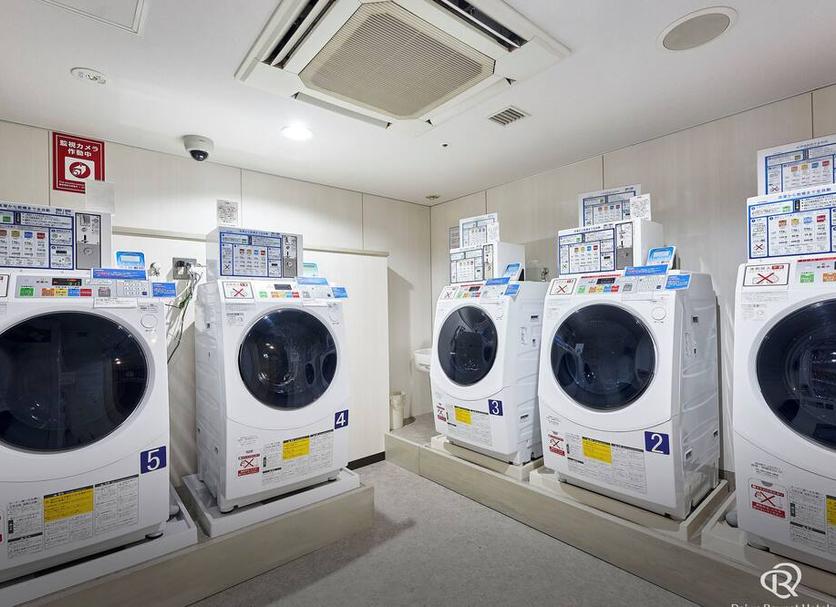 Laundry facility Photo