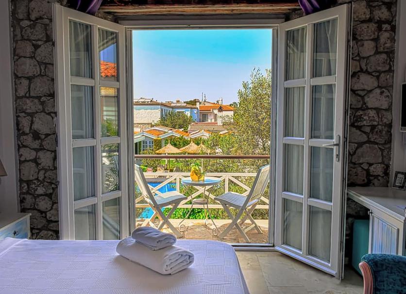 Balcony Photo