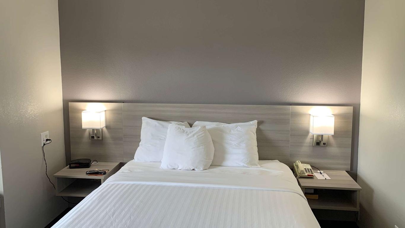 Microtel Inn By Wyndham Charlotte Airport
