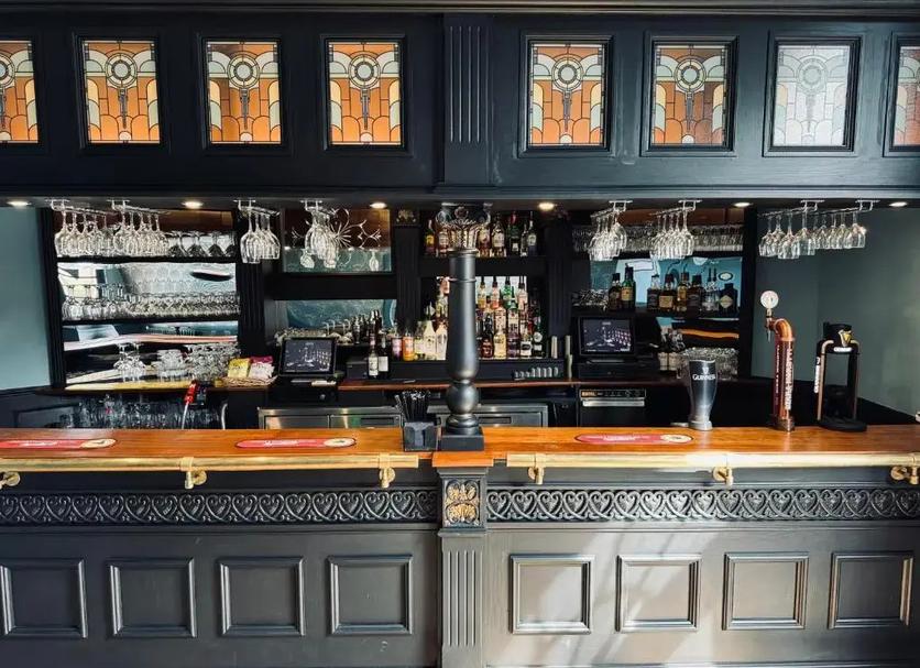 Bar Photo