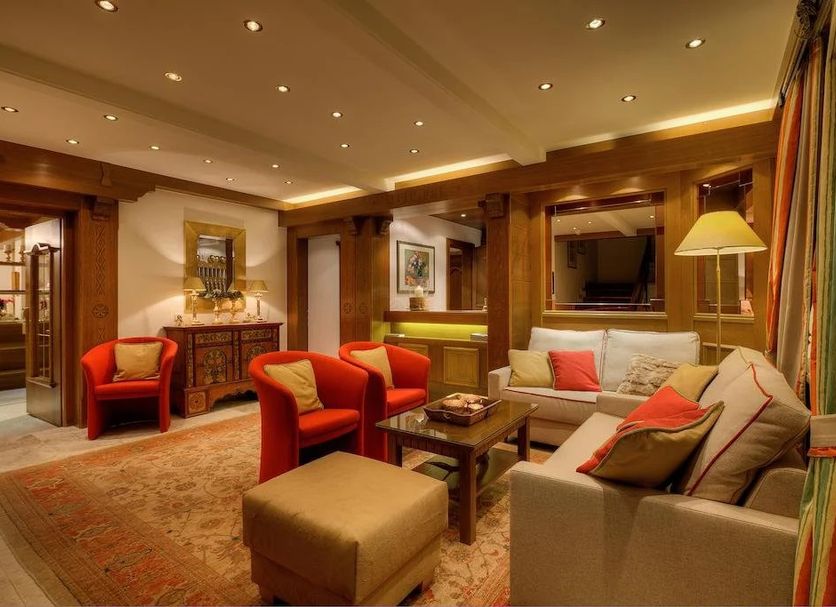 Lounge Photo
