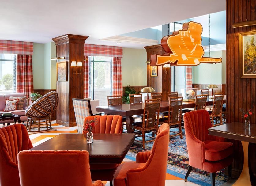 Restaurant Photo