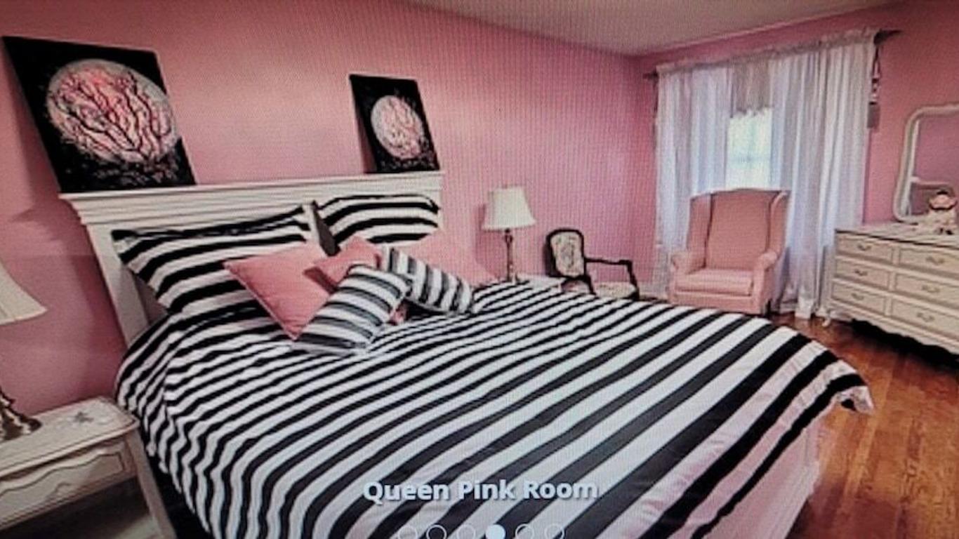 All Seasons Bed & Breakfast