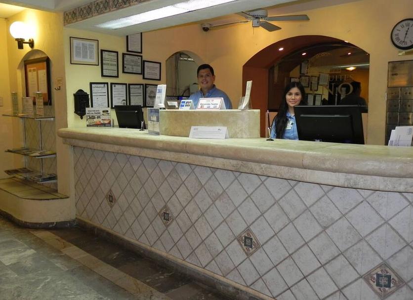 Front desk Photo