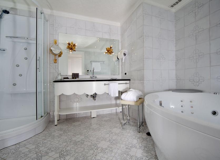 Bathroom Photo
