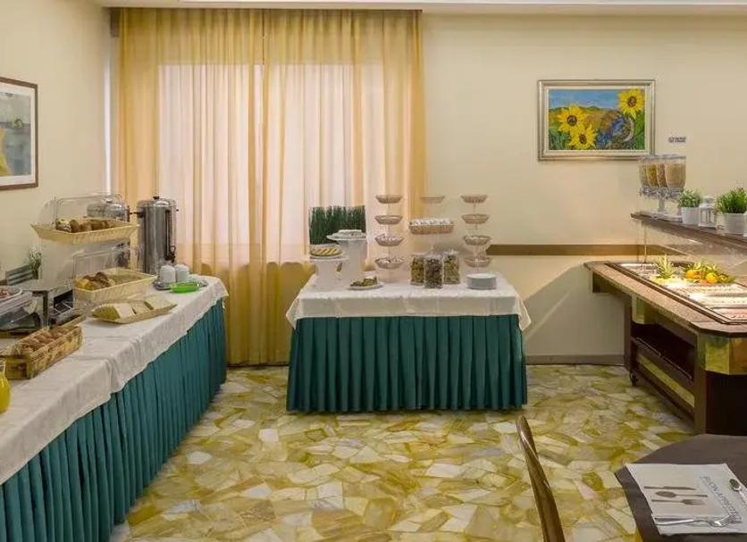 Buffet Photo