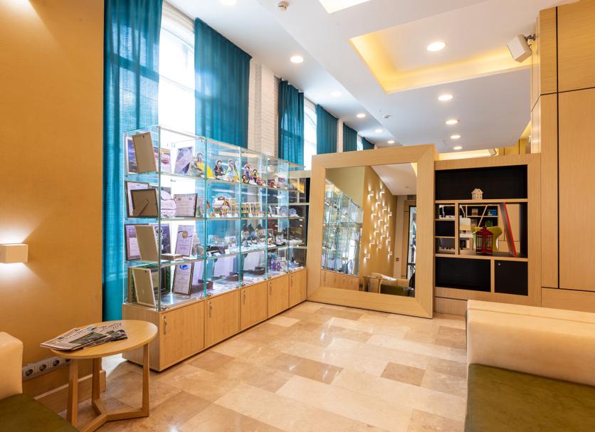 Shop Photo