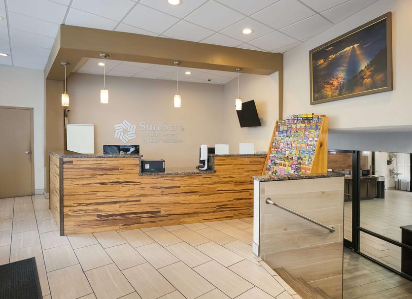 Front desk Photo