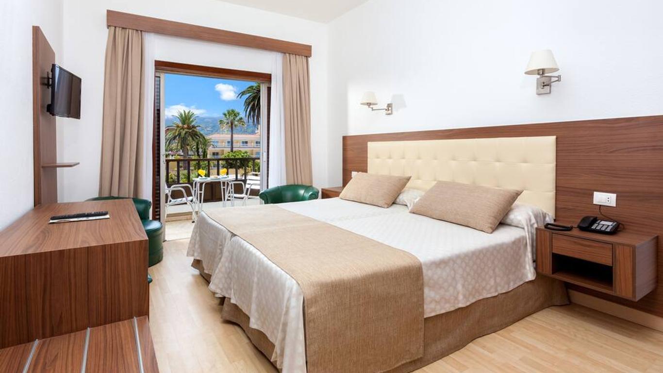 Hotel Don Manolito